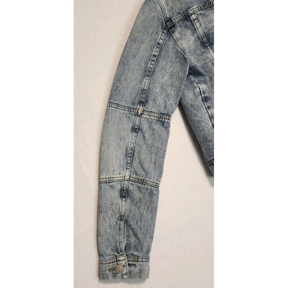 Free People Rumors Acid Washed Indigo Denim Jean Trucker Jacket Medium - Picture 9 of 15